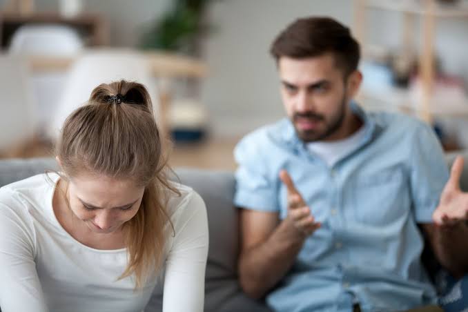 Dating Red Flags: How to Spot and Avoid Toxic Relationships