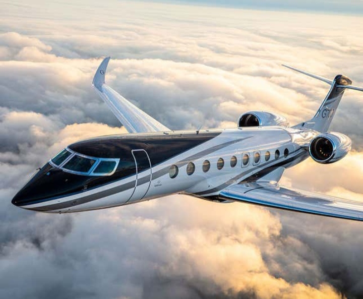 Bezos Own Fastest Gulfstream G700 Model